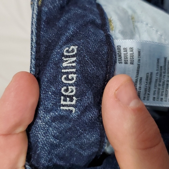 American Eagle super stretch skinny jegging - Picture 8 of 8